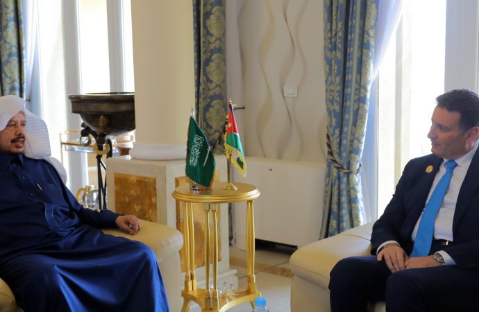 الصفدي يلتقي رئيس مجلس الشورى السعودي