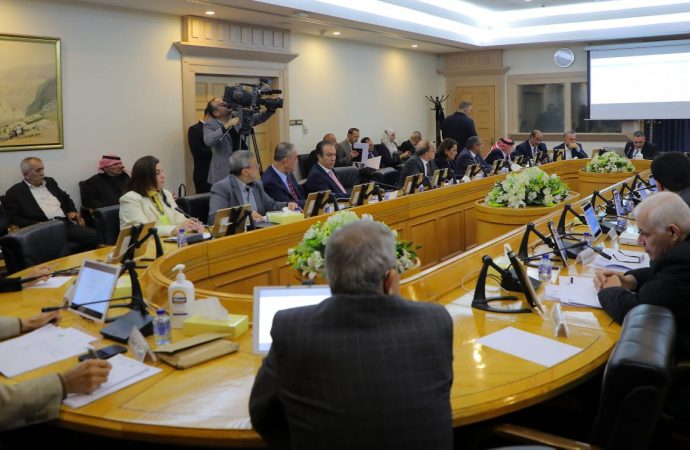 مشتركة في الأعيان تستعرض توصيات ورقة عمل للنهوض بعدة قطاعات