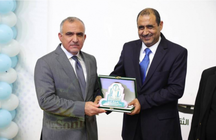 الكرادشة يرعى حفل تخريج ” انا أشارك ” في جامعة ال البيت