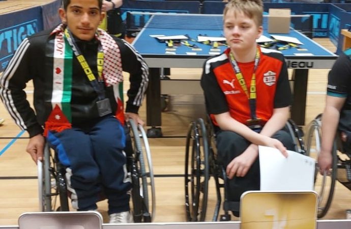 عيسى حمد يتوج بفضية في بطولة السويد البارالمبية لكرة الطاولة