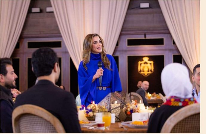 الملكة رانيا العبدالله تقيم إفطاراً لعدد من الفاعليات الشبابية