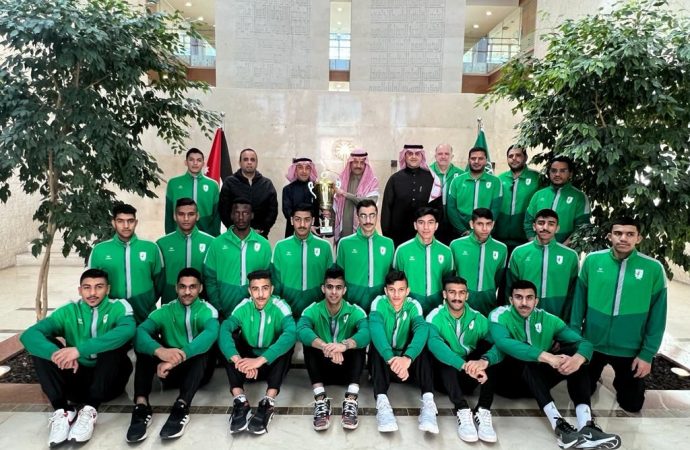 السديري يستقبل رئيس الاتحادين السعودي والعربي لكرة اليد وأعضاء المنتخب السعودي