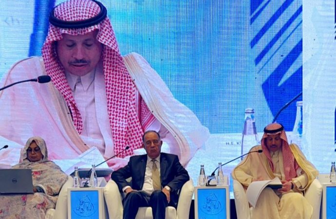 السفير السديري يشارك في فعاليات مؤتمر ومعرض أسبوع المياه العربي الخامس