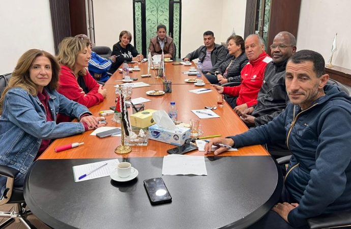 رابطة اللاعبين تناقش ترتيبات إقامة النسخة الثانية من سباق الضاحية