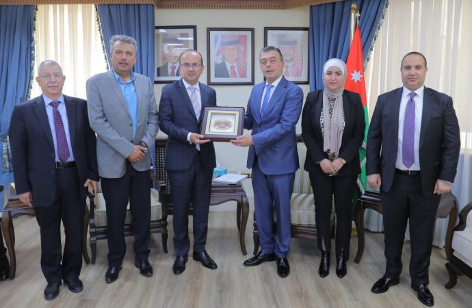 خارجية النواب تلتقي السفير التركي