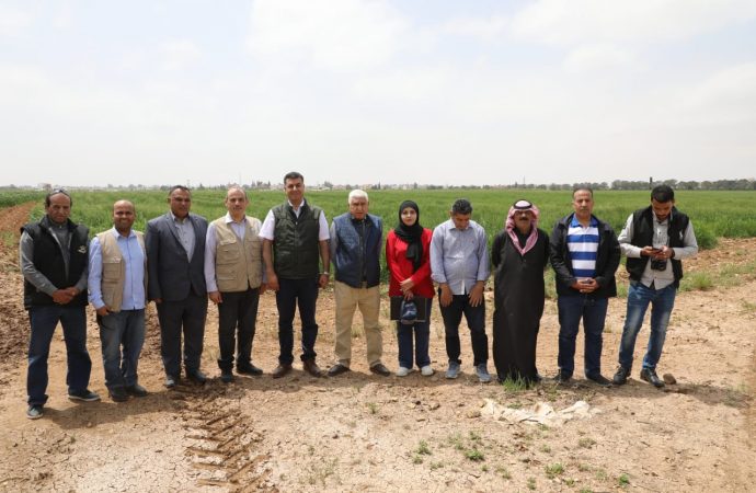 وزير الزراعة يطلع على المشاريع البحثية المنفذة في محطة المشقر