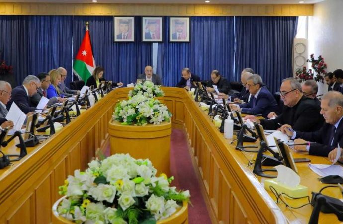 مالية الأعيان تواصل مناقشة مُعدل الشركات