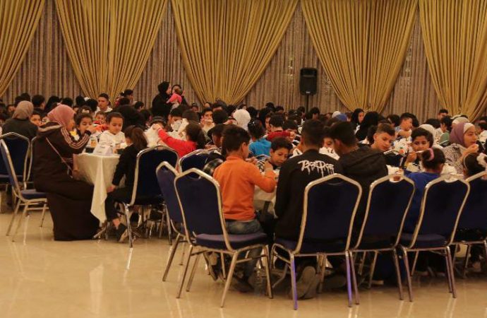 “المقاولين” تقيم حفل افطار للأيتام بمشاركة أكثر من 300 يتيم من 20 جمعيه خيرية