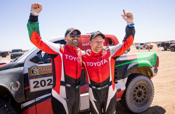 العالمي يزيد الراجحي يتألق على منصة التتويج في رالي سونورا المكسيكي