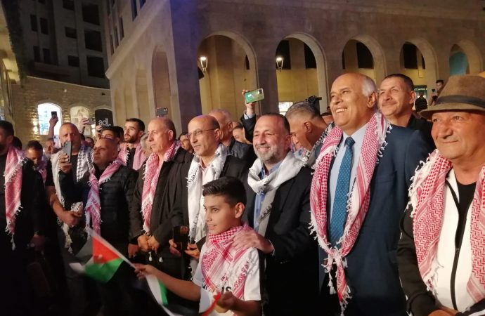 الوحدات وجيل المبكر يتجاذبان كأس بطولة القدس والكرامة اليوم