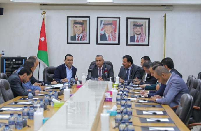 تعليم النواب تبحث موضوع امتحان “التوجيهي”