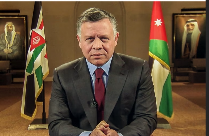 حدادين يهنئ الملك وولي عهدة بعيد الأضحى المبارك