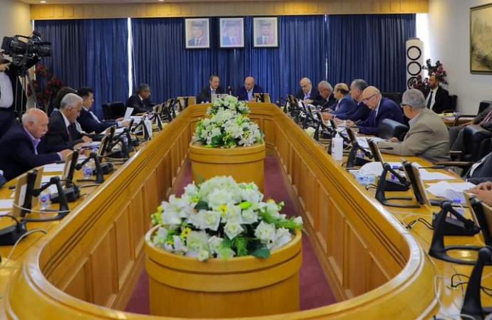 قانونية الأعيان تواصل مناقشتها لنظام المجلس الداخلي