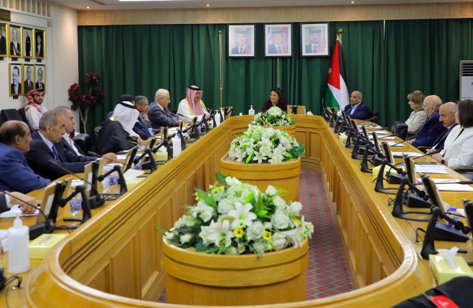 لجنة الأخوة الأردنية القطرية في الأعيان تلتقي السفير القطري