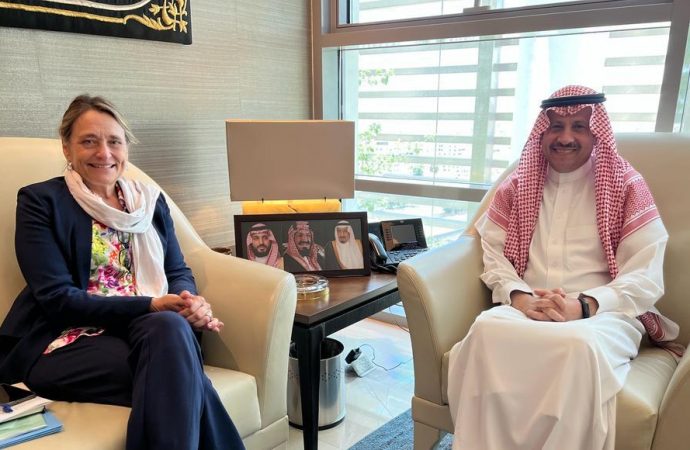 السفير السعودي يلتقي نائب المنسق الخاص للامم المتحدة لعملية السلام