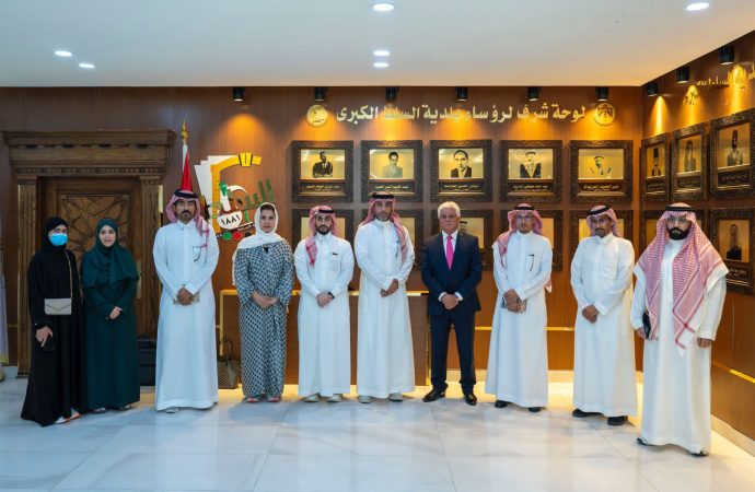 رئيس بلدية السلط  يستقبل  رئيس هيئة التراث السعودية والوفد المرافق