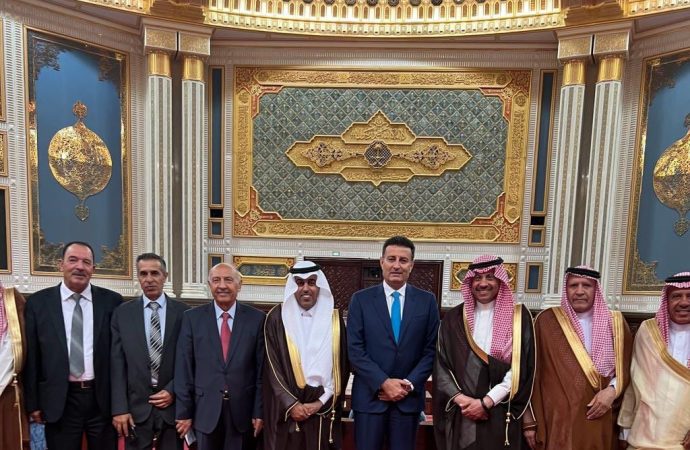 مباحثات رسمية بين الصفدي وآل الشيخ بمقر مجلس الشورى السعودي