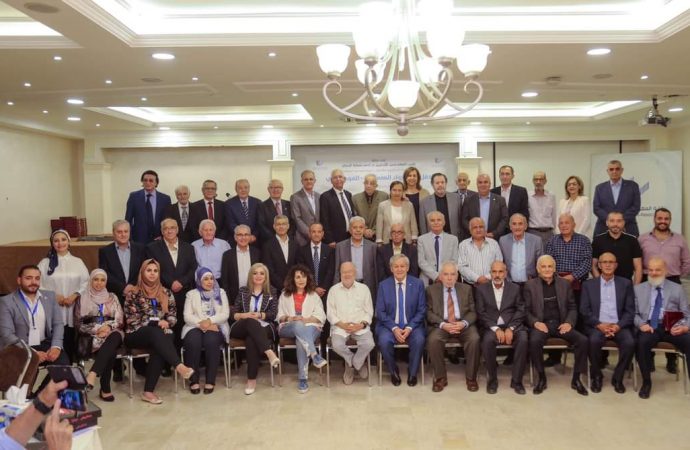 “المهندسين” تحتفي بالفوج الثاني من المهندسين المعماريين الرواد