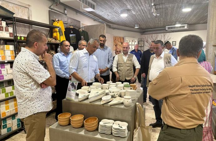 القيسي يطلع على تجربة الأكاديميّة الملكيّة لحماية الطبيعة في محمية غابات عجلون