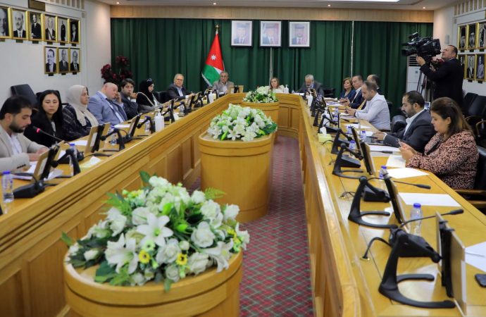 أعيان يلتقون مجموعة من مبادرة “مشروع حقي حياة”