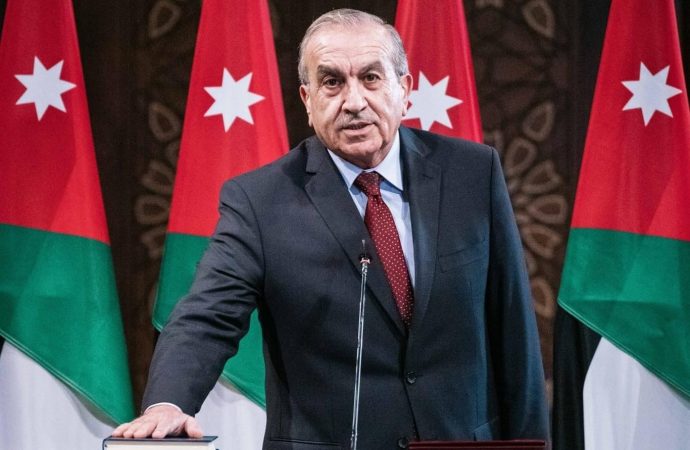 نادٍ لموظفي وزارة الأشغال العامة والإسكان