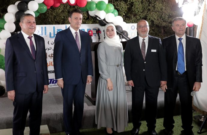 الصفدي يرعى حفل تكريم أوائل التوجيهي من أبناء جمعية أهل الراية
