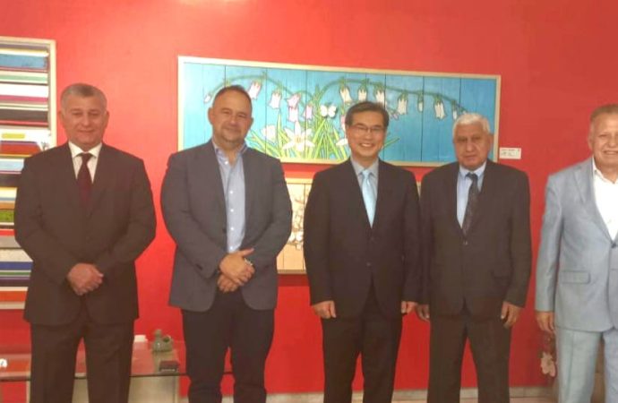 البرلمانية الأردنية الكورية والسفير الكوري يبحثان تعزيز العلاقات الثنائية