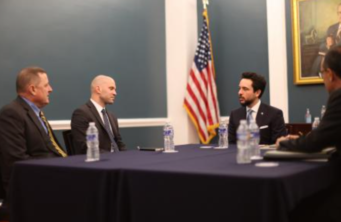 الحدادين – لقاءات ولي العهد بمسؤولين في واشنطن ابهرت العالم .