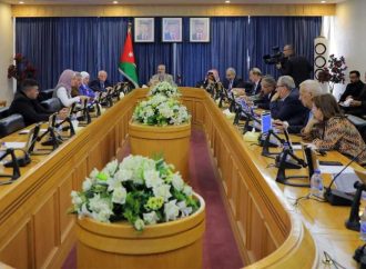 خدمات الأعيان تتابع تنفيذ توصيات لتطوير قطاع النقل