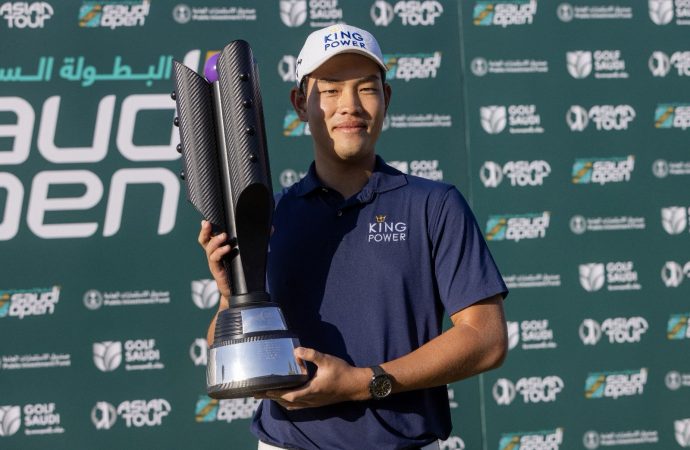 التايلاندي بوريبونسوب يتوج ببطولة السعودية المفتوحة للجولف