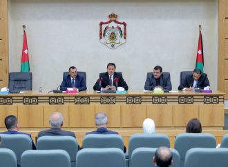 التربية النيابية تبحث مع عمداء شؤون الطلبة نظام تنظيم الأنشطة الحزبية في الجامعات