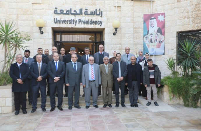 افتتاح ورشة “مشروع توظيف تطبيقات الزراعة الذكية في القطاع الزراعي”