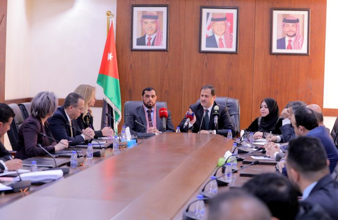 التربية النيابية تبحث مع الجامعة الأردنية ما أثير حول مبحث الثقافة الوطنية