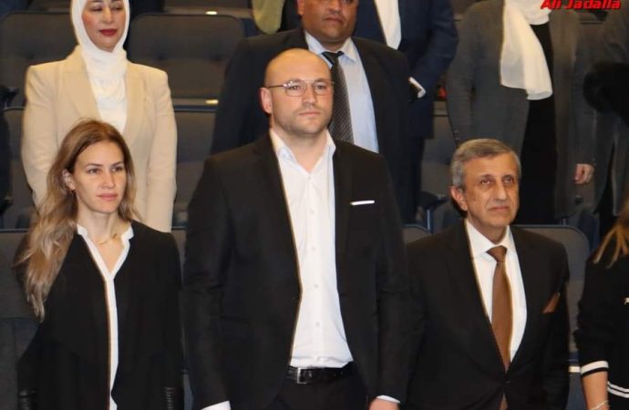 شاب أردني يطلق منصة للتواصل الإجتماعي تنافس “فيس بوك” و “أكس”