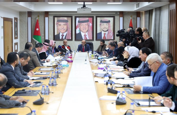 “المالية النيابية” تناقش موازنة وزارة الإدارة المحلية