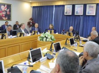 مالية الأعيان تبحث ووزيرة التخطيط تنسيق الاستراتيجيات القطاعية