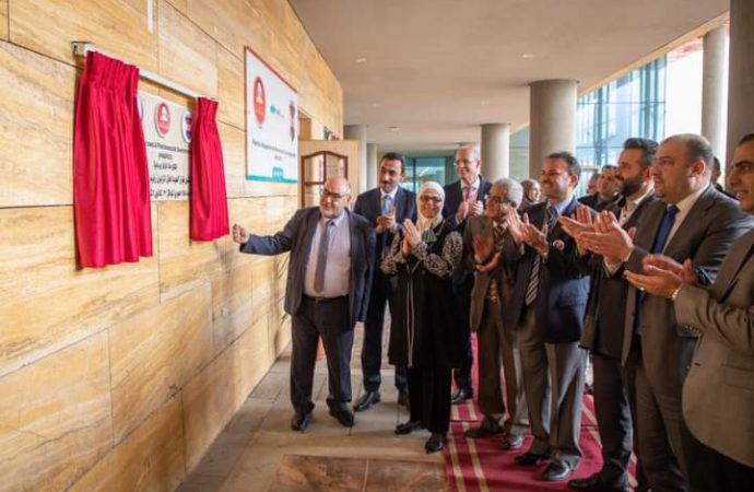 افتتاح مركزاً ريادياً للأبحاث التطبيقية وصيدلية تشبيهية في “الهاشمية”
