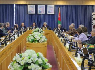 البيئة والسكان في الأعيان تلتقي وزير الصحة