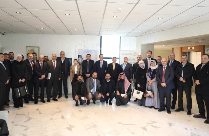 مركز تطوير الأعمال  يعقد اجتماعاً للشركاء في البرنامج الوطني للتشغيل “انهض”