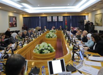 مشتركة في الأعيان تُقر معدل “ضمان حق الحصول على المعلومات”