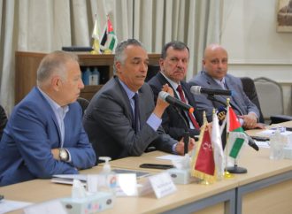 “سياحة النواب” تزور دائرة الآثار العامة