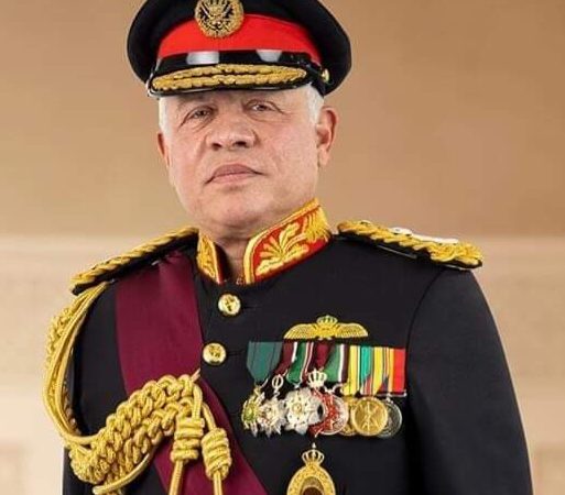 القنصل البجالي يُهنئ جلالة الملك وولي العهد بعيد الاستقلال ٧٨