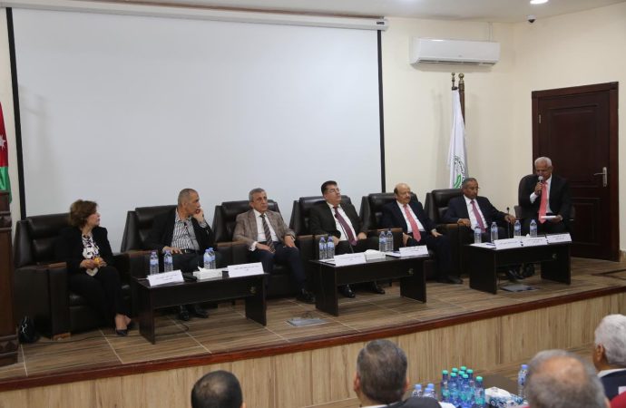 الحوار الشبابي في الأعيان تنظم حوارية في جامعة الزيتونة بعنوان”الرؤية الملكية في التحديث السياسي”