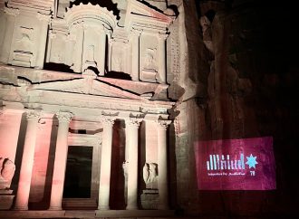 إضاءة خزنة البترا احتفالًا بعيد الاستقلال الثامن والسبعين