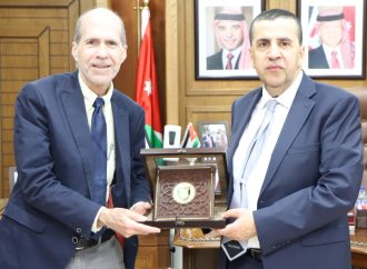 بحث سبل تعزيز التعاون بين البلقاء التطبيقية وجامعة ايوا ستيت الأمريكية