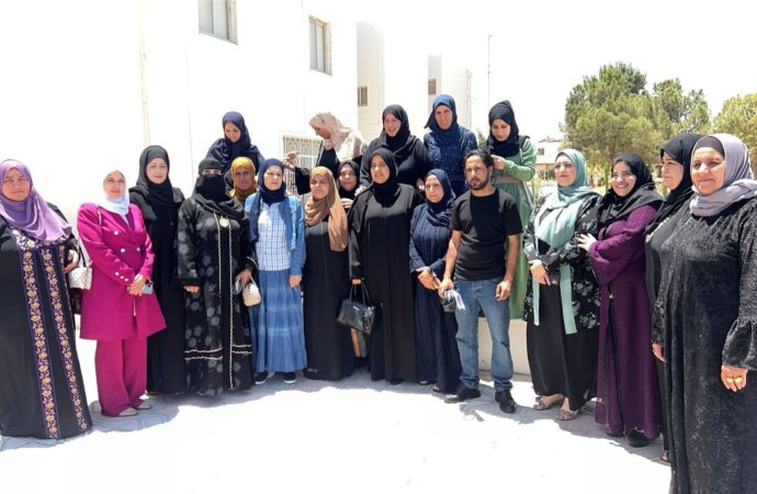 ختام دورة تأهيل القيادات النسوية في جامعة ال البيت