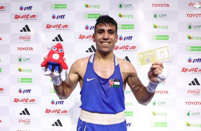 الملاكم حسين عشيش يتأهل إلى الأولمبياد للمرة الثالثة