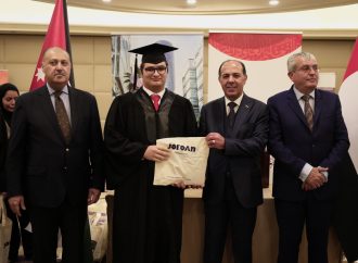 الجمعية الأردنية في أبوظبي تكرم الطلبة الأردنيين خريجي الثانوية الاماراتية لعام ٢٠٢٤