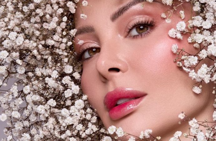 الفنانة كرزون تصدر اغنية للعرسان ” شبيك لبيك” – فيديو