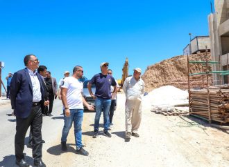وزير السياحة والآثار يتفقد مدينة البترا